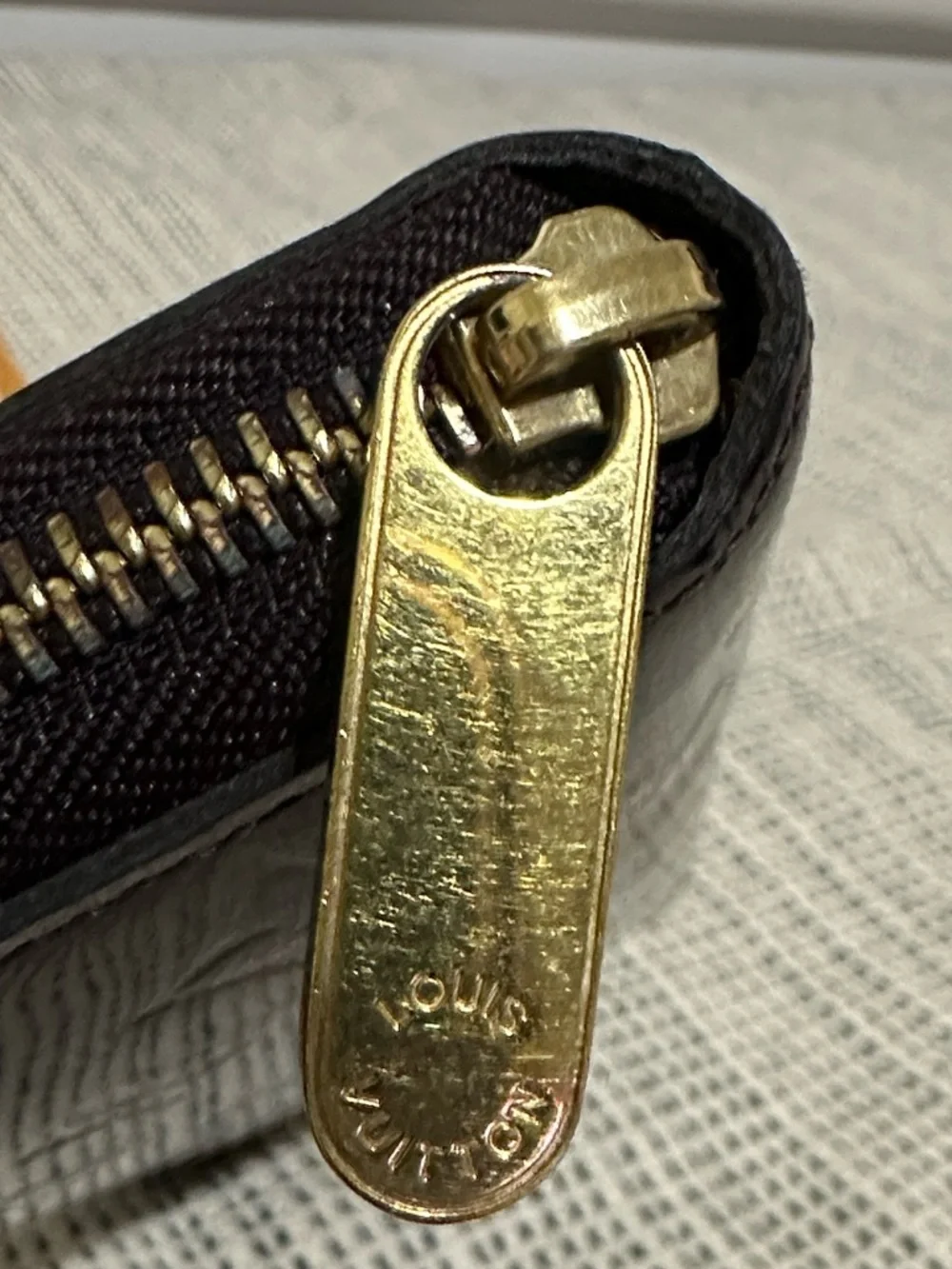 Louis Vuitton Vernis Amarante Zip Wallet